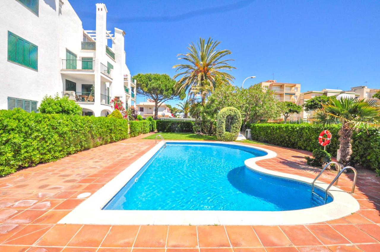 Tallats Litoral Costa Dorada - Only Families กัมบริลส์ ภายนอก รูปภาพ