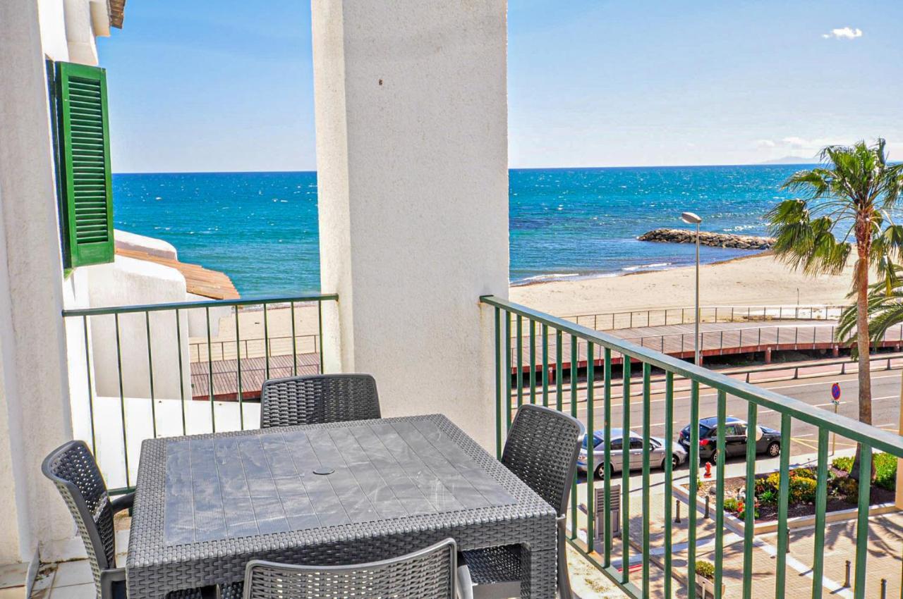 Tallats Litoral Costa Dorada - Only Families กัมบริลส์ ภายนอก รูปภาพ