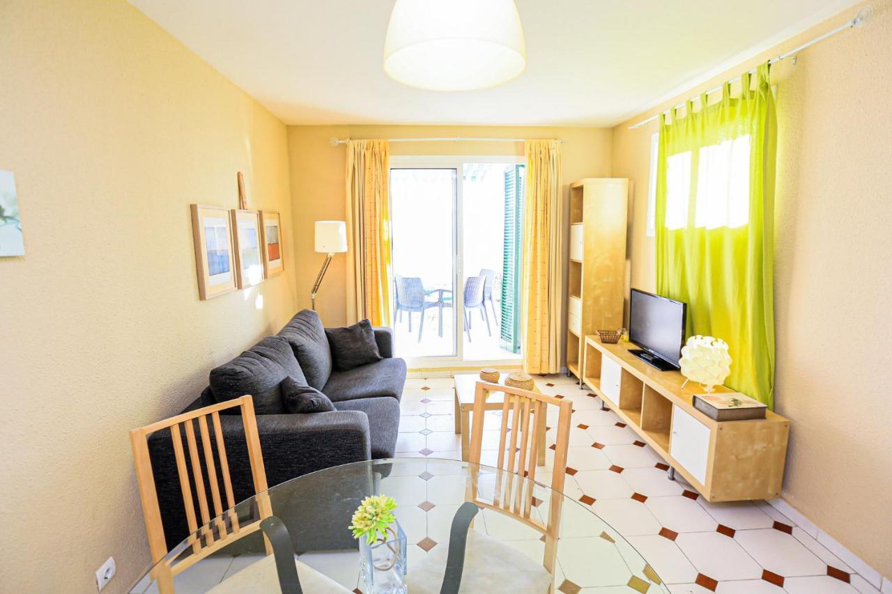 Tallats Litoral Costa Dorada - Only Families กัมบริลส์ ภายนอก รูปภาพ